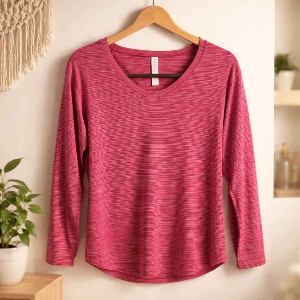 Athleta XXS Cloudlight Stratus Striped Top Berry Magenta Scoop Neck Long Sleeve